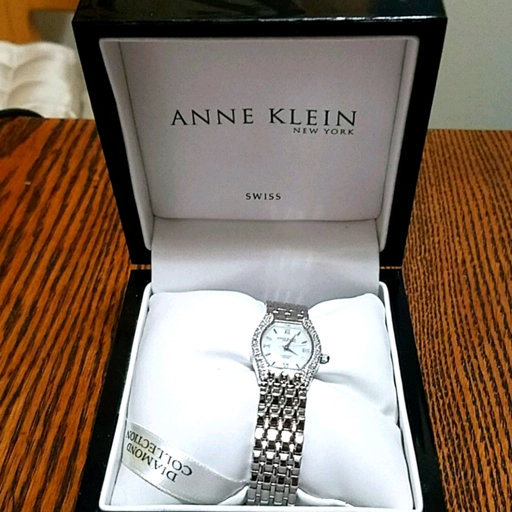 WATCH